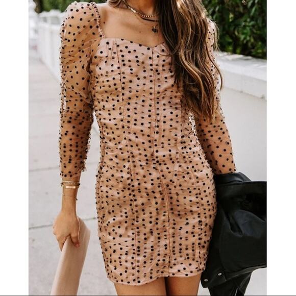 DO+BE Dresses & Skirts - VICI | DO+BE Perfect Duet Ruched Nude Polka Dot Dress Size Medium NWT